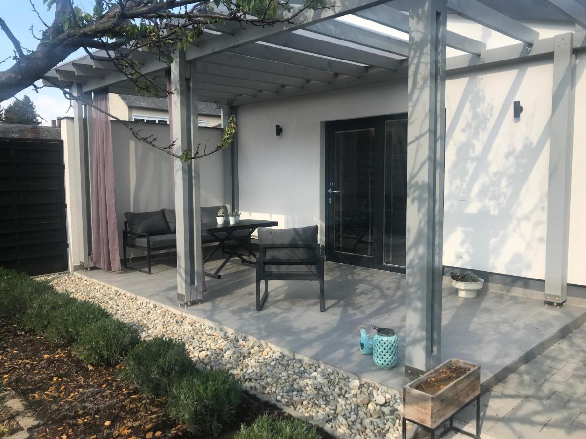 Angelit Studio Apartman Zalakaros Buitenkant foto